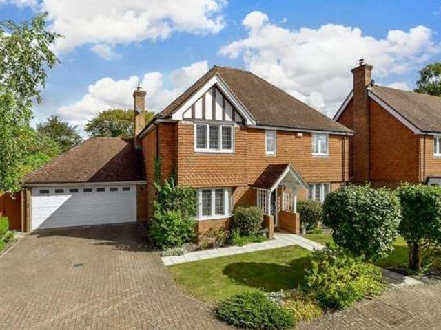 House for sale in Lyons, Greater London
