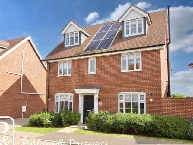 House for sale in Key Street, Suffolk