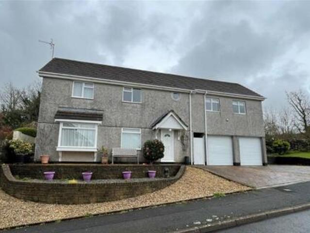 House for sale in Strode, Devon