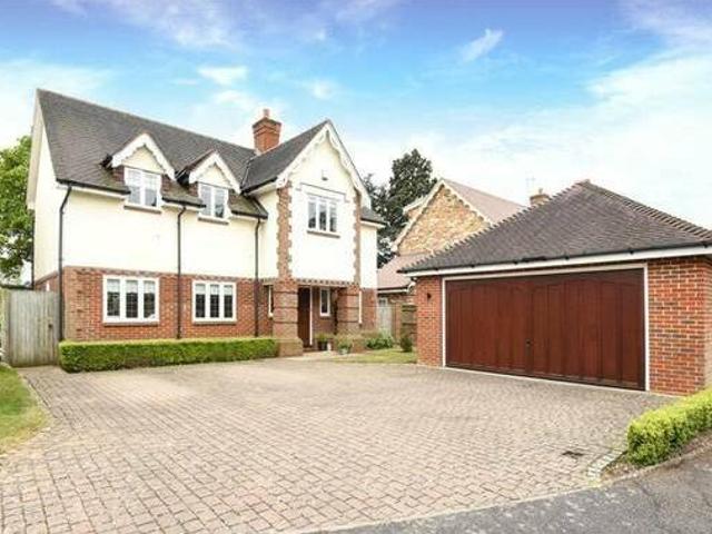 House for rent in Lyons, Greater London