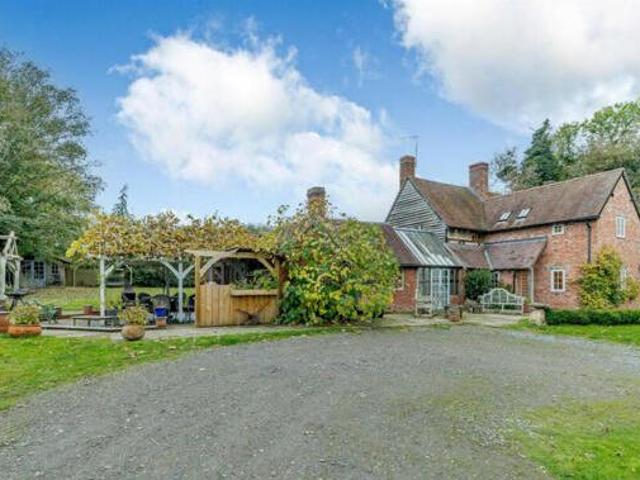 House for sale in Green Close, Warwickshire