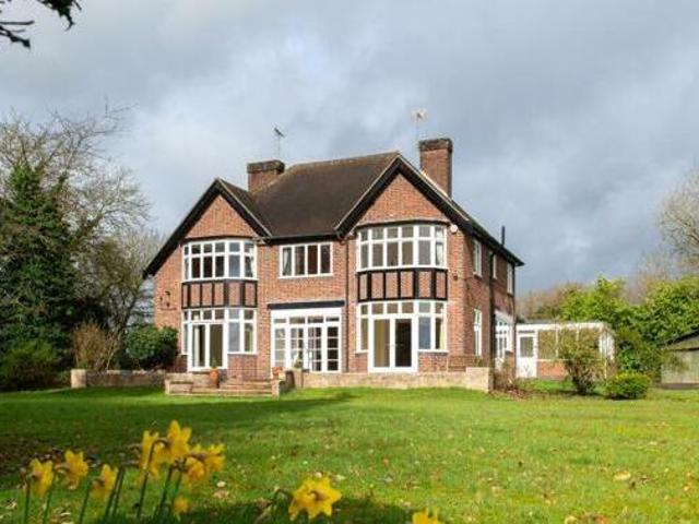 House for sale in Castle Green, Warwick