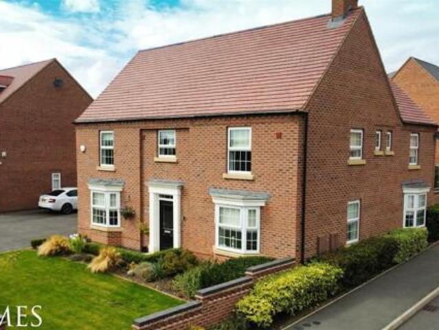 House for sale in City of London, Greater London