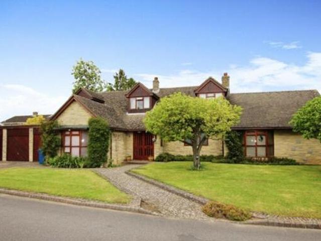 House for sale in Evershot, Oxfordshire