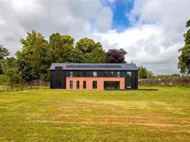 House for sale in Fintry