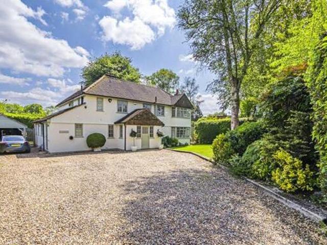 House for sale in Lyons, Greater London