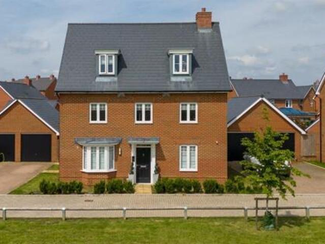 House for sale in Aylesbury