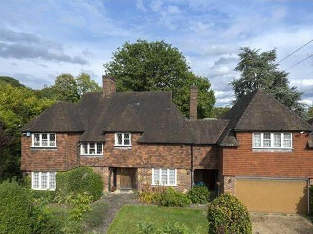 House for sale in Kingston upon Thames, Greater London