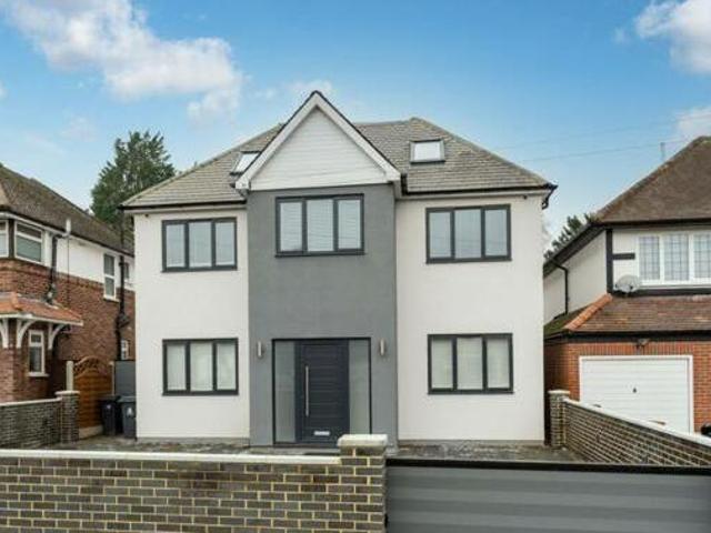 House for sale in Kingston upon Thames, Greater London