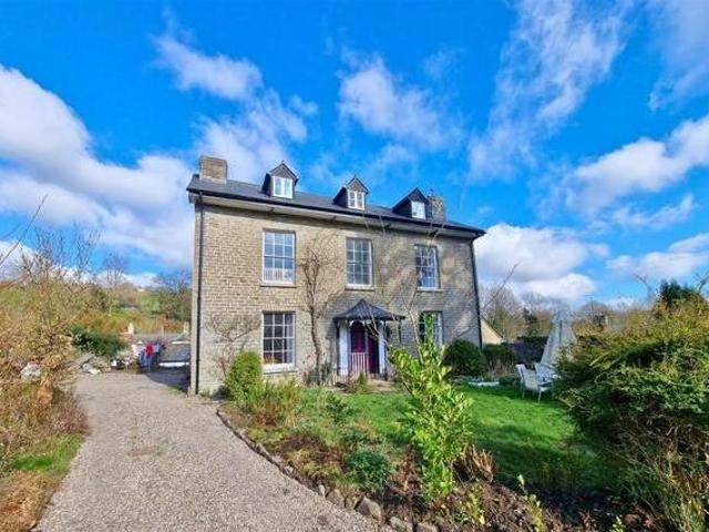 House for sale in Floodgates