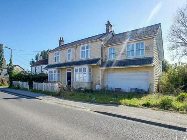House for sale in Lyons, Greater London