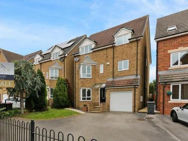 House for sale in Lyons, Greater London