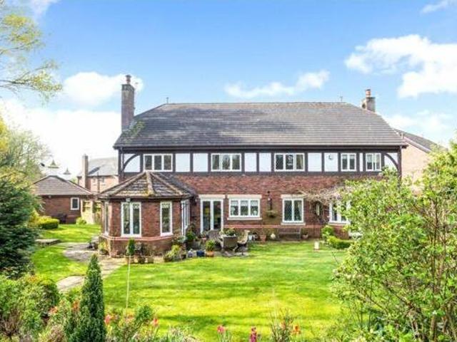 House for sale in Knutsford