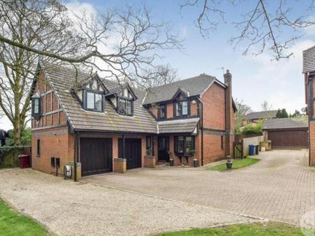 House for sale in Lyons, Greater London