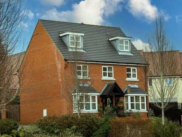 House for rent in West Sussex