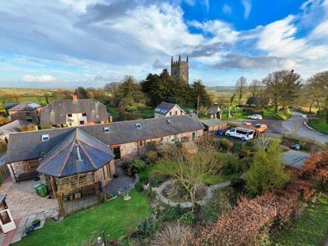 House for sale in Launceston, Cornwall