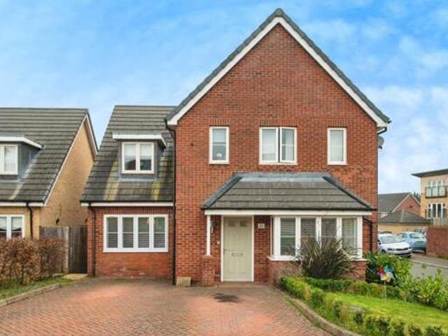 House for sale in Watford, Hertfordshire