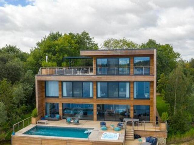 House for sale in Fossebridge, Gloucestershire