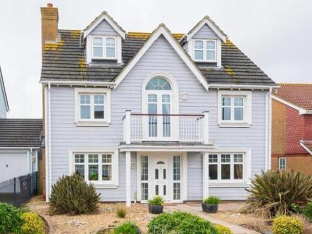 House for sale in Lee-on-the-Solent, Middlecroft