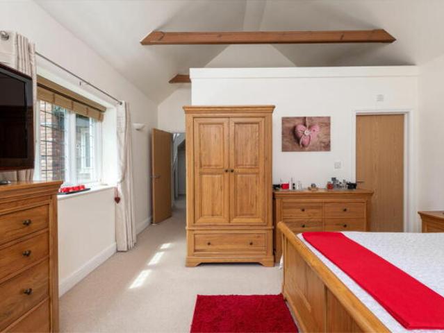 Farm for sale in Midway, Kent