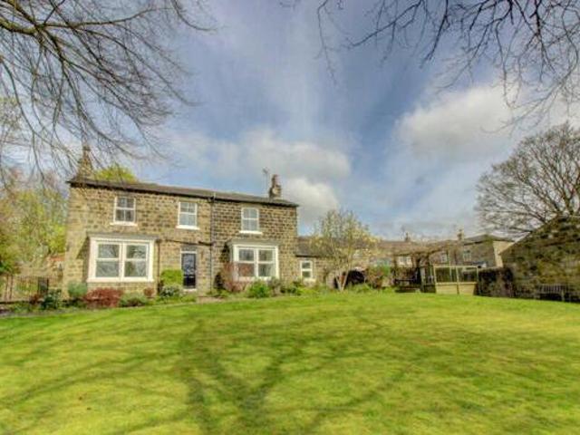 House for sale in Shadwell, West Yorkshire
