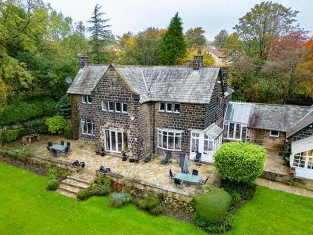 House for sale in Horsforth Vale, Farsley