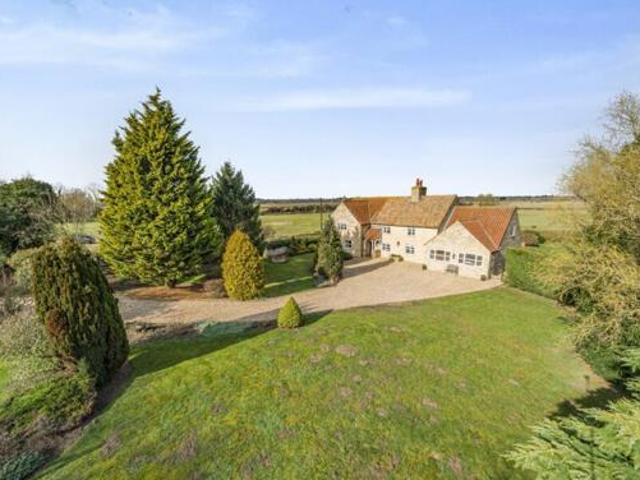 House for sale in Brayford, Lincolnshire