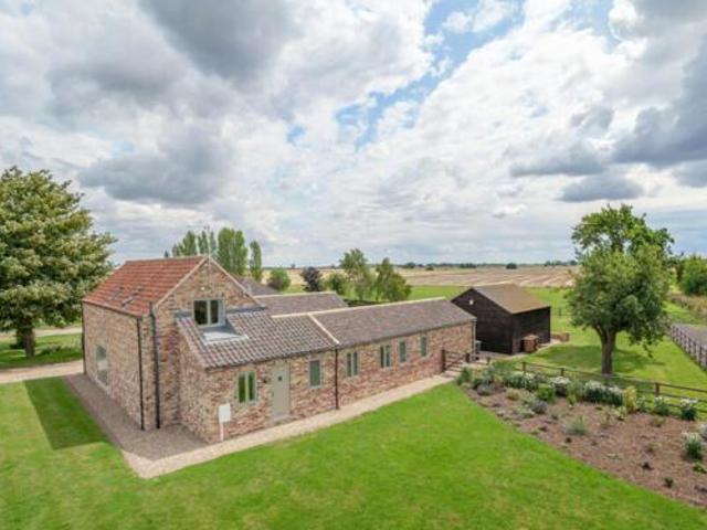 House for sale in Brayford, Lincolnshire