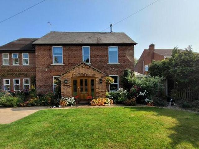 House for sale in New Boultham, Brayford