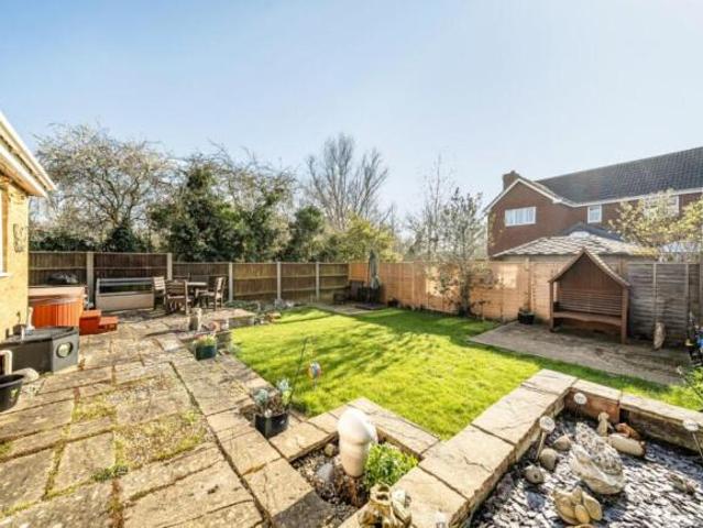 Farm for sale in Newnham, Bedford