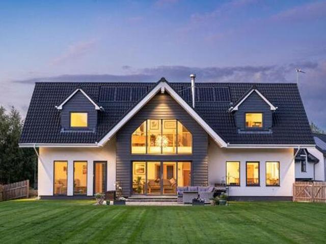 House for sale in Linlithgow, Scotland
