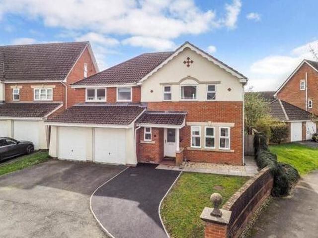 House for sale in Bolton Low Houses, Hampshire