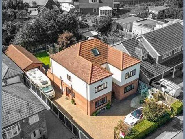 House for sale in Doncaster, South Yorkshire