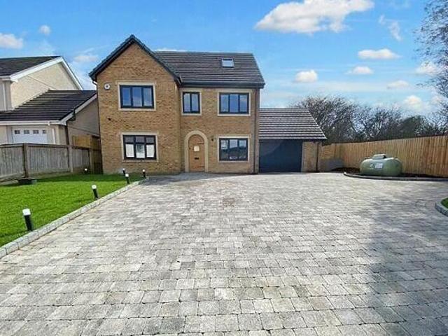 House for sale in Llanelli, Wales