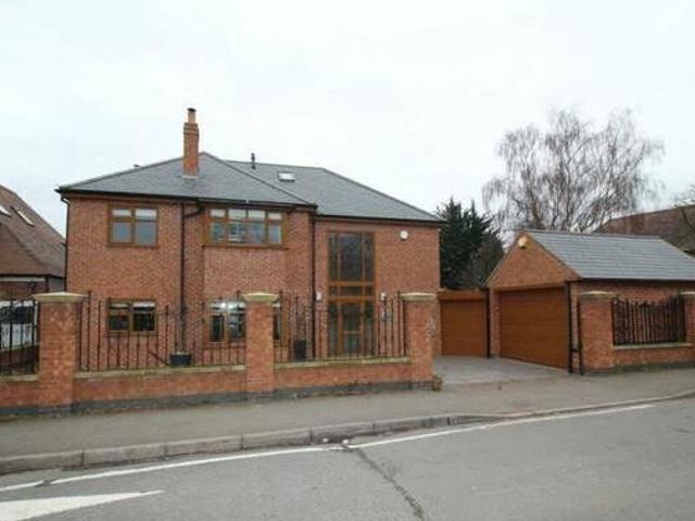 House for rent in Froggatt, East Midlands