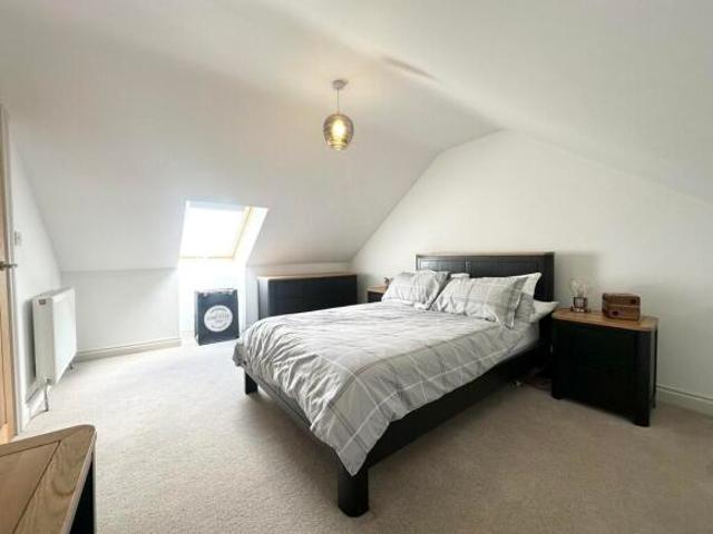 Farm for sale in Yeadon, West Yorkshire