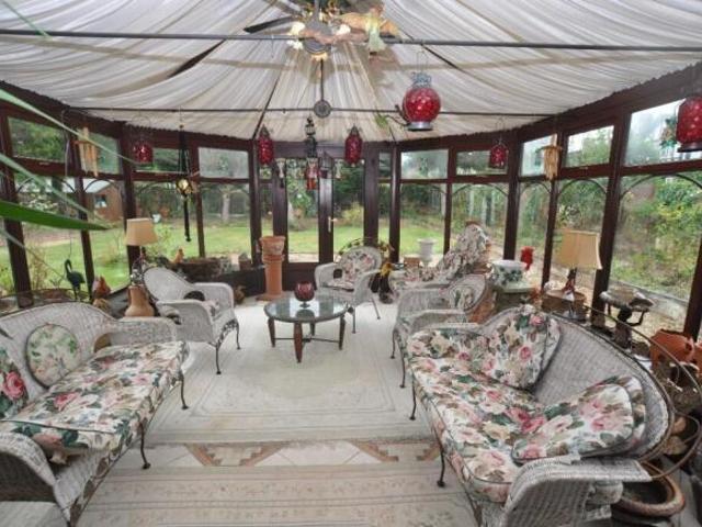 Farm for sale in Spring Park, Luton