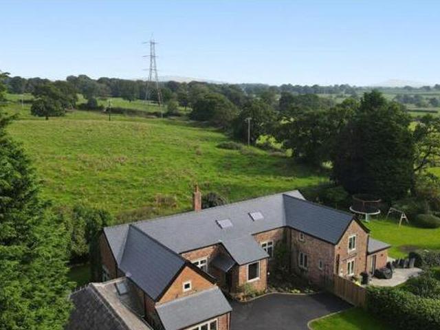 House for sale in Macclesfield