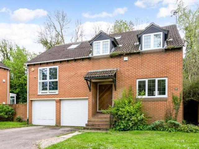 House for sale in Maidenhead, Windsor and Maidenhead