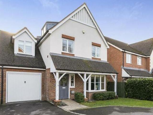 House for sale in Maidenhead