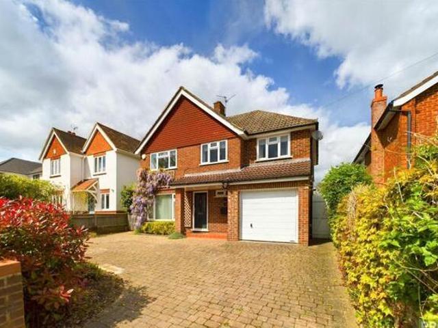 House for sale in Maidenhead, Windsor and Maidenhead