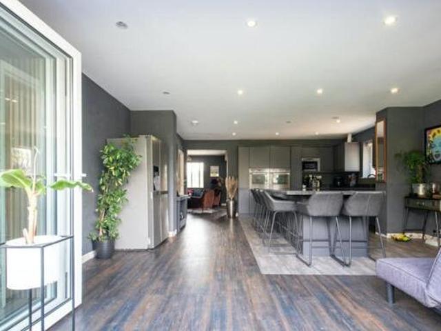 House for sale in Vinters Park, Midway