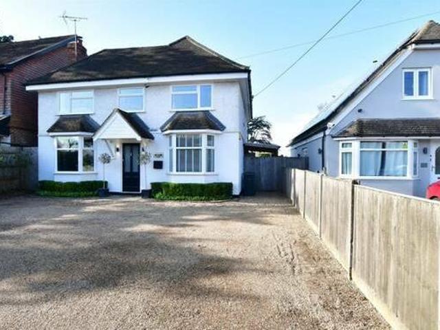 House for rent in Lyons, Greater London