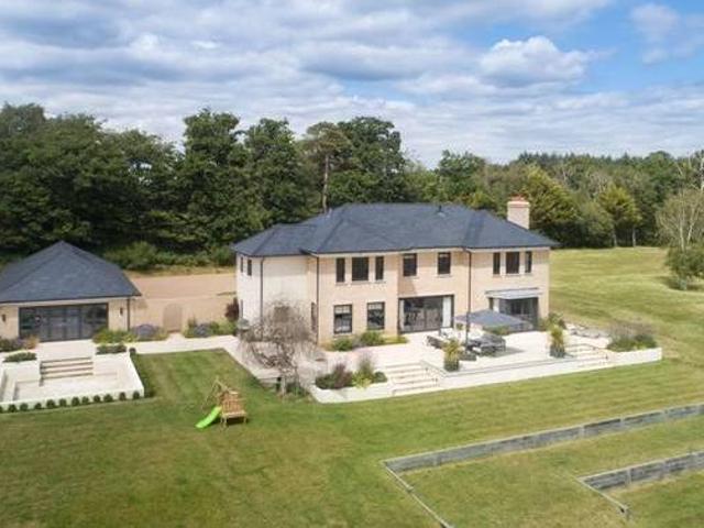 House for sale in Hampshire