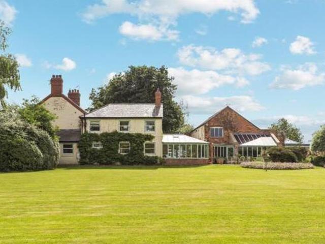 House for sale in Chorlton Lane, Cheshire