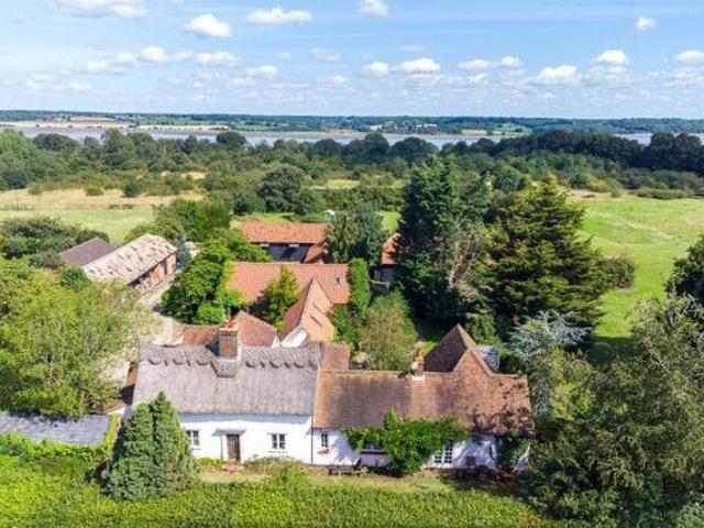 House for sale in Dale Hill