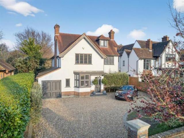 Farm for sale in Beckenham, Greater London