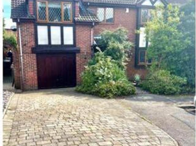 House for sale in Potters Corner, East Midlands