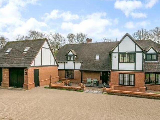 House for sale in Marlow, Buckinghamshire