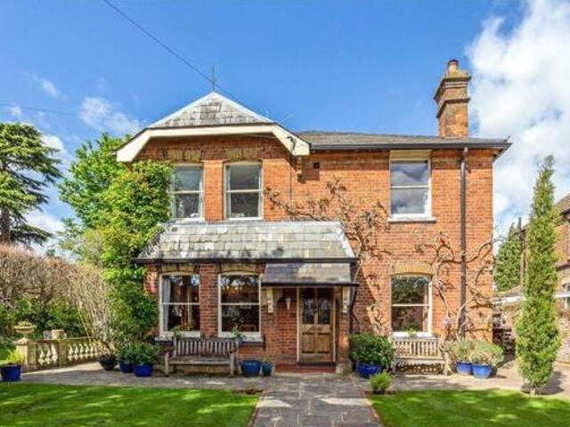 House for sale in Lunnon, Buckinghamshire